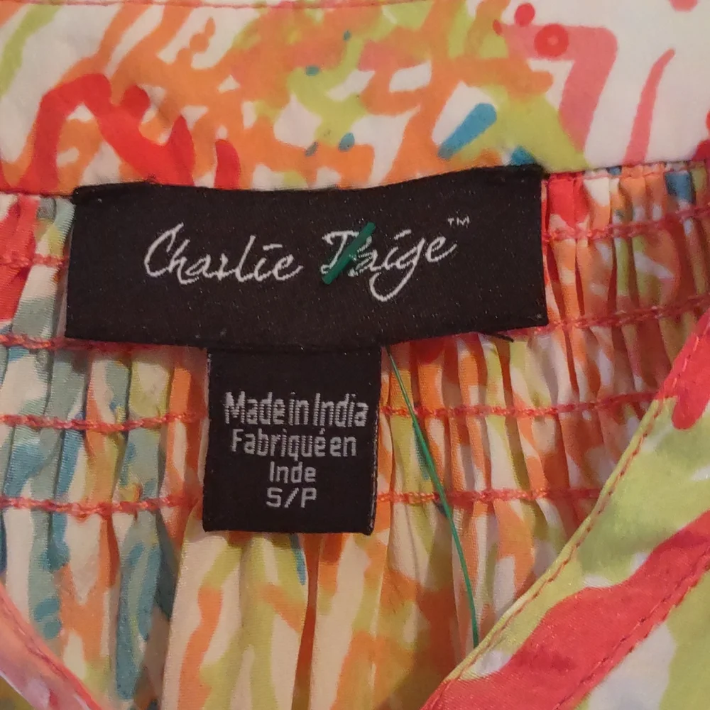 Charlie Paige Sealife Blouse - Picture 2 of 4